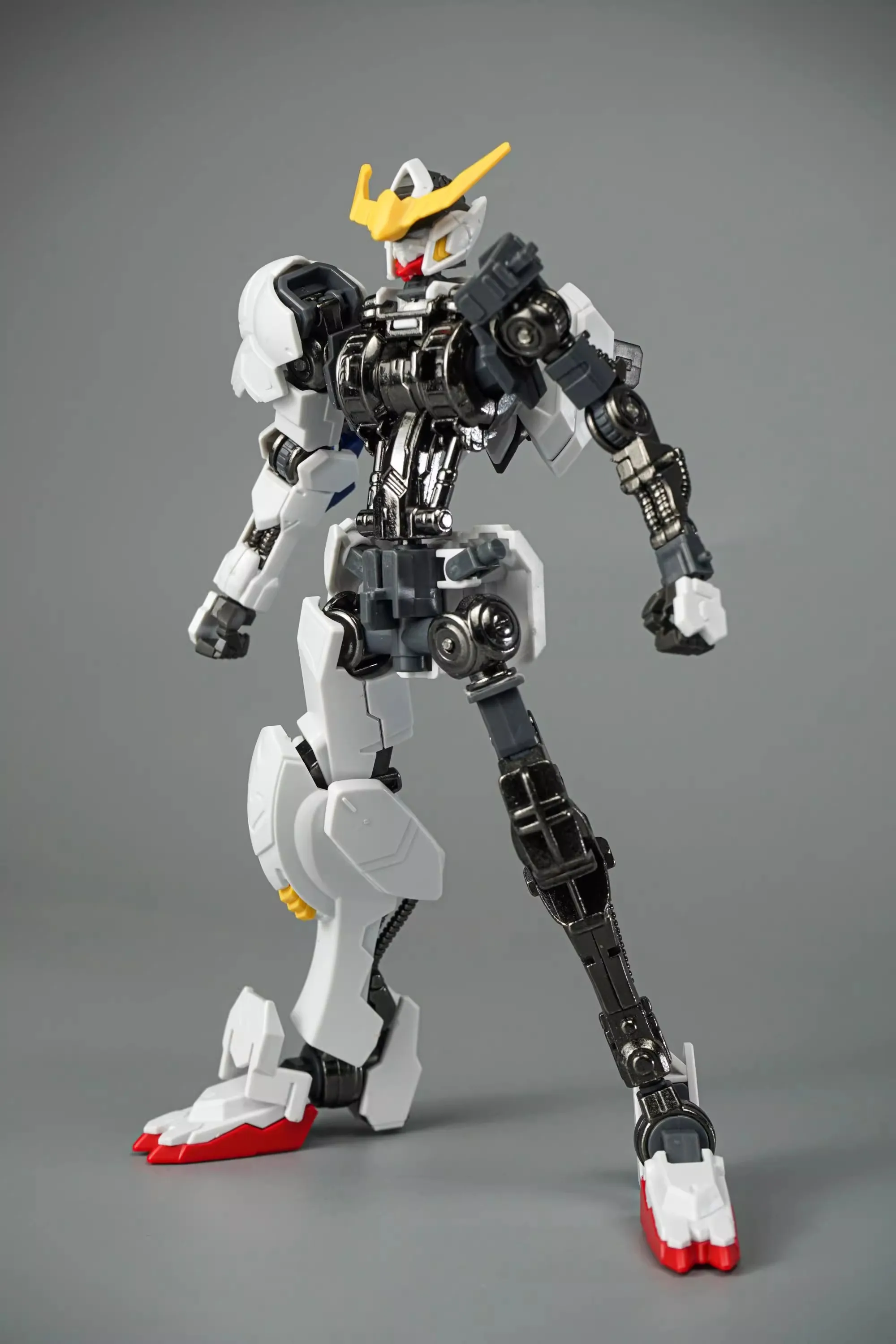 متوفر ألعاب حديدية HG ASW-G-08 مجموعة هيكل عظمي من خليط معدني بارباتوس 1/144 مجموعة نماذج تجميع ألعاب أيتام ميكا بدم حديدية