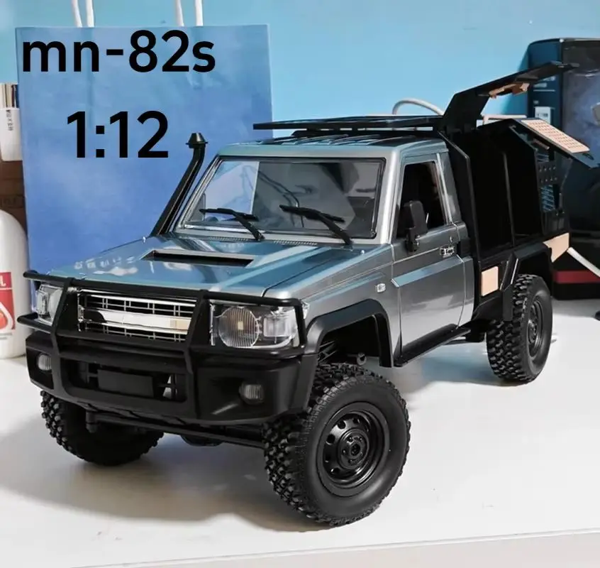 รถบังคับวิทยุ Mn-82s LC79 1:12 จำลองการขับขี่แบบปีนเขา ขับเคลื่อน 4 ล้อ ของเล่นรถออฟโรด ของขวัญสำหรับเด็กผู้ชาย มีสินค้าในสต็อก