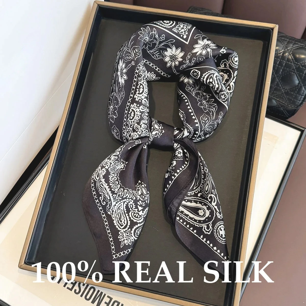 

Lady 100% Real Silk Square Scarf Hijab Paisley Print Luxury UV Protection Silk Scarves Pashmina Poncho Hairband Foulard Bandana