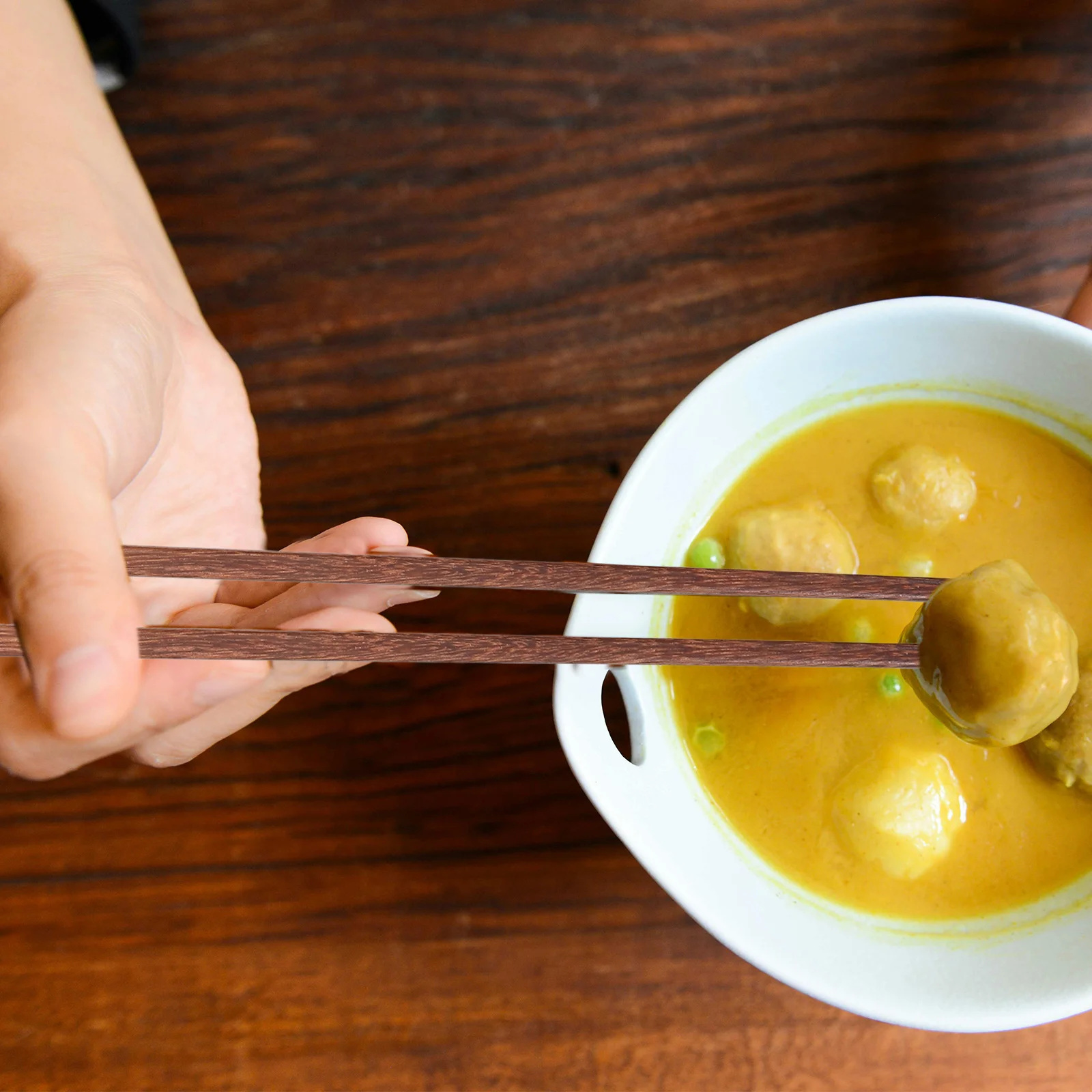 

10Pairs Reusable Wooden Chopsticks Dishwasher Safe Long Cooking Chopsticks Chinese Kitchen Gadgets for Hot Pot Noodles