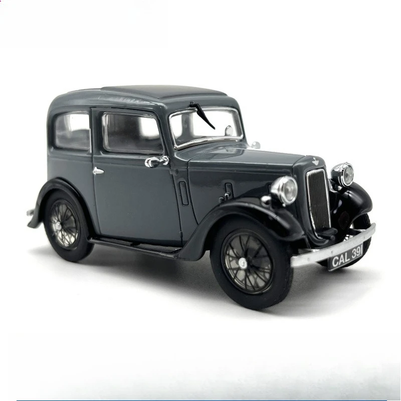 Vintage classic car T-car, nostalgic car model, alloy simulation collection ornament 1:43