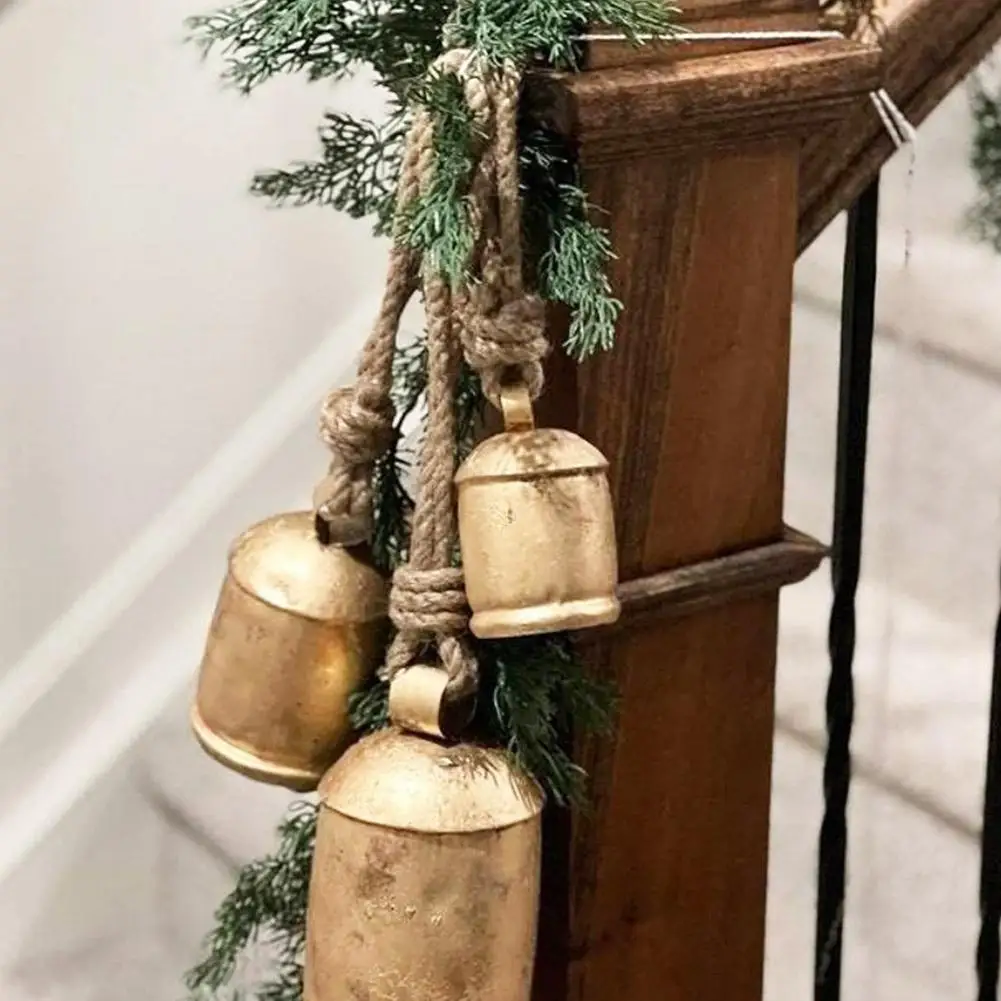 3PCS Christmas Rustic Style Hanging Harmonious Giant Cowbell Giant Bronze Cowbell With Country Style Crafts Hanging Ornament