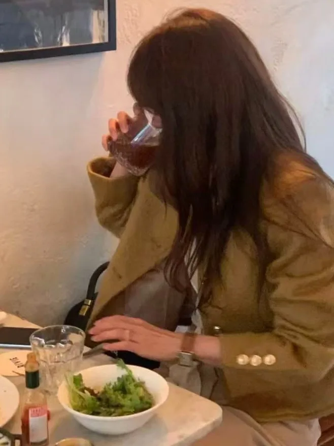 

Retro Autumn Winter Woolen Coat Women's ort Collar Buttoned Korean Sle Loose Fit round Ne Single Buttoned Outerwear