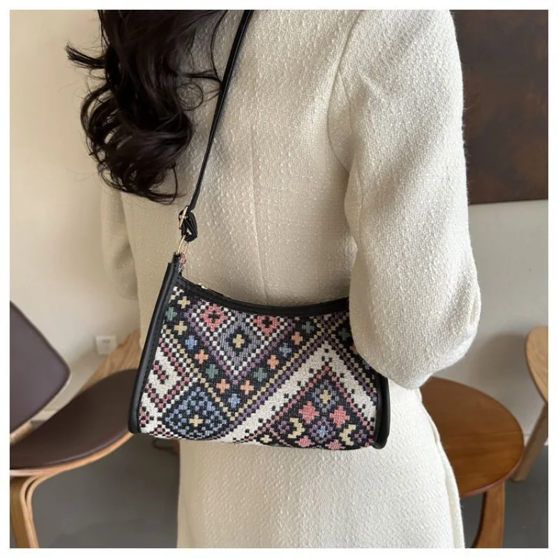 Bolso de un solo hombro con cremallera, bolsa de tela de vela nacional, estampado cuadrado pequeño, informal, contraste de Color, axila, tendencia de moda, nuevo estilo, 2024