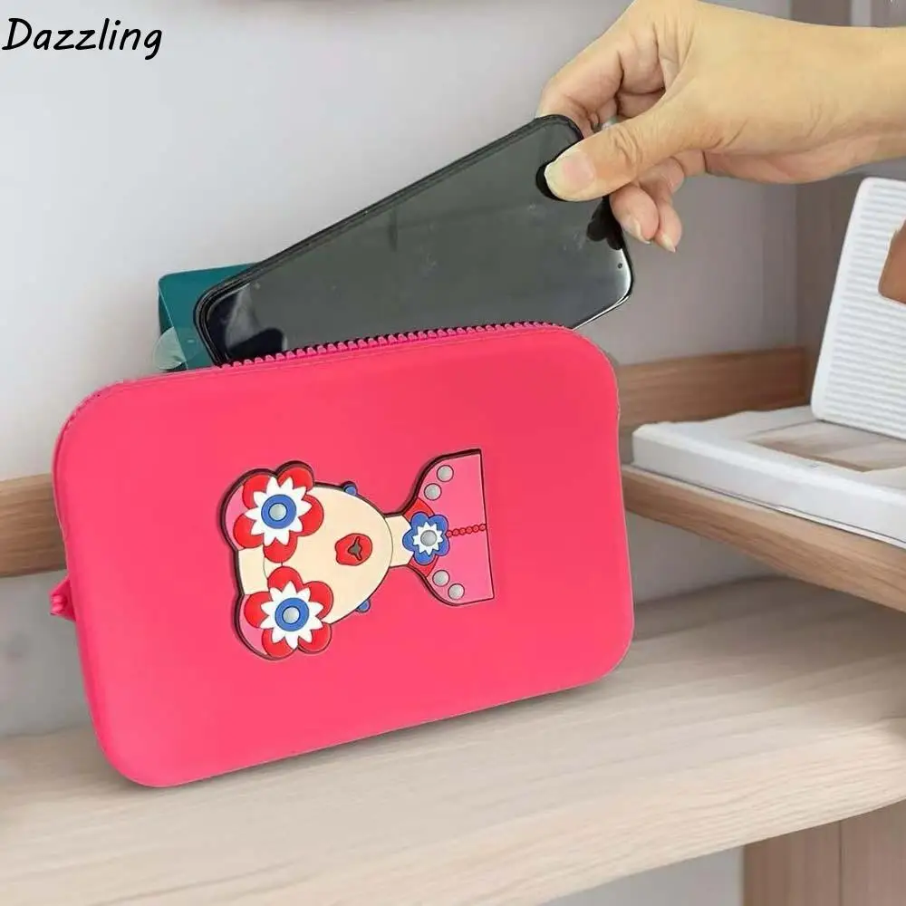 

Anti-lost Silicone Wrist Wallet Creative Lightweight Waterproof Makeup Pouch Sewn Ethnic Style Zipper Soft Case Women