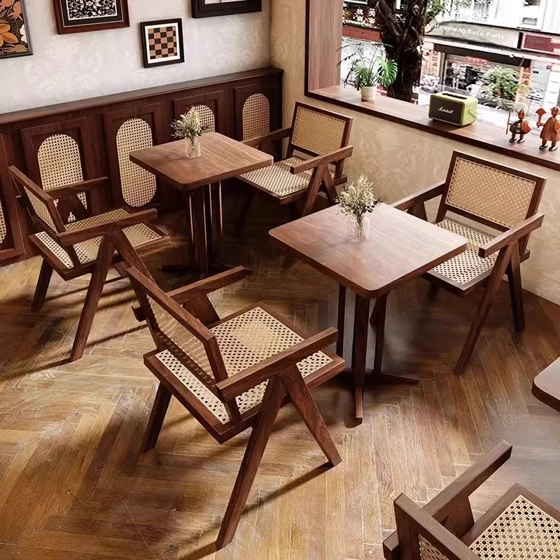 

Antique Retro Solid Wood Commercial Dining Table And Chair Combination Cafe Milk Tea Dessert Bakery Hotel