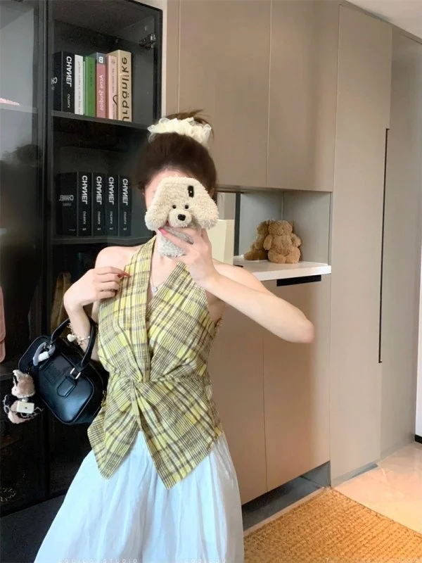Yellow Plaid Neck Hanging Vest Women's Spring Design Unique Chic Short Sleeveless Top French Style Slim Fit Moisture Wicking