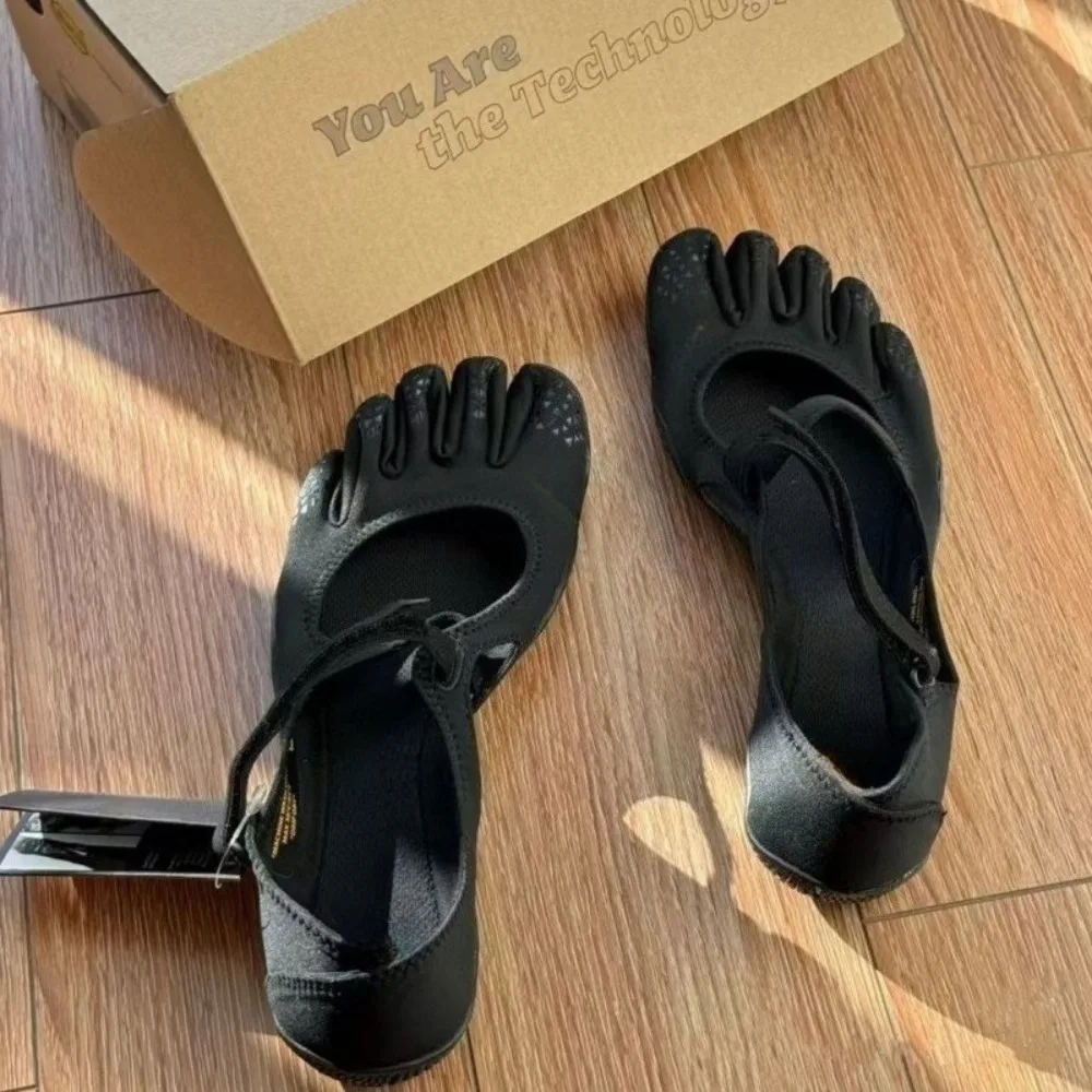 New Five-toed Shoes Women's Yoga Pilates Barefoot Training Non-slip Fitness Shoe Box Fast Delivery