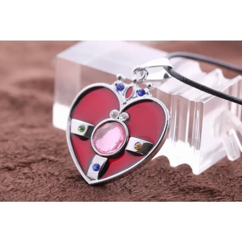 เซเลอร์มูน ซึกิโนะ อุซางิ ทรานส์ฟอร์มเมอร์สร้อยคอผู้หญิงอินเทรนด์อะนิเมะคู่คอสเพลย์อุปกรณ์ประกอบฉากจี้สร้อยคอของขวัญ