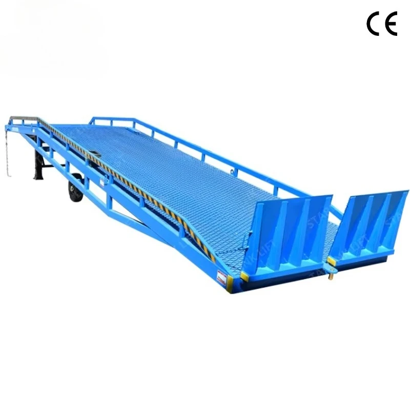 Durable Manganese Steel Mobile Boarding Bridge Heavy Duty Frame 12 Ton For Warehouse Loading