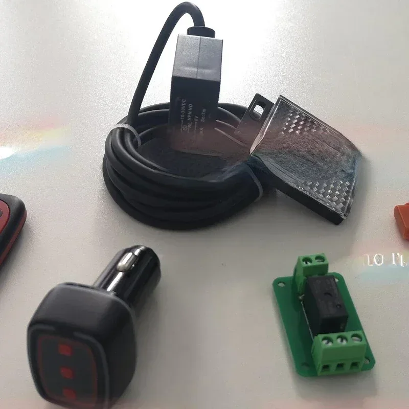 سعر الجملة AC-22 (وحدة تحكم في الوصول إلى بابين) لوحة تحكم نظام إدارة مواقف السيارات الأوتوماتيكية للشبكة خارج الخط Hot Sal