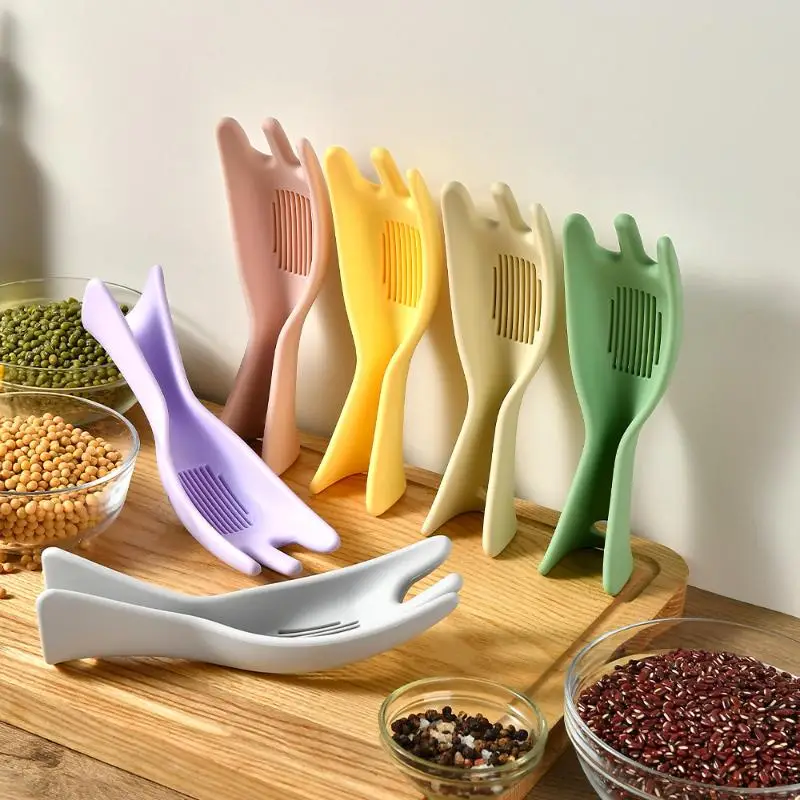 

Effortless Rice Washing with Silicone Sieve Spoon Designed for Efficient Draining