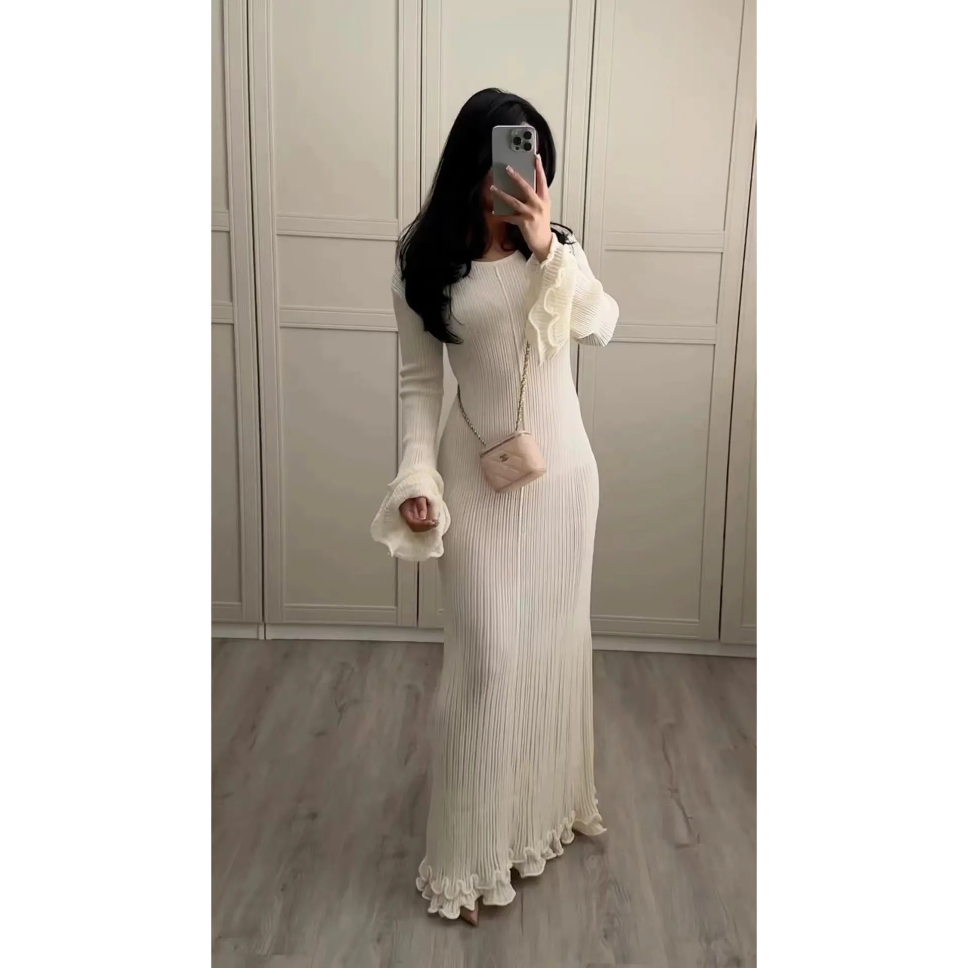 

Hot sale New Women's Dresses Summer Simple Plain Flounce Striped Fabric Pattern Ruffle Sleeve Crew Neck Maxi Dating Shift Dresse