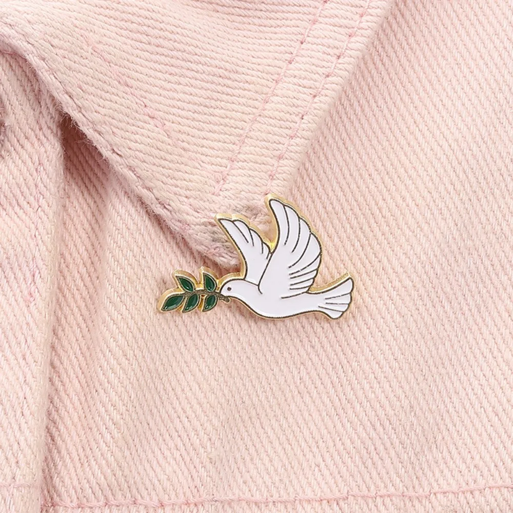 Symbolizing World Peace Pigeon Enamel Pin Peace Dove Olive Branch Metal Brooch Lapel Badge Jewelry Decoration Gift For Friends - view 6