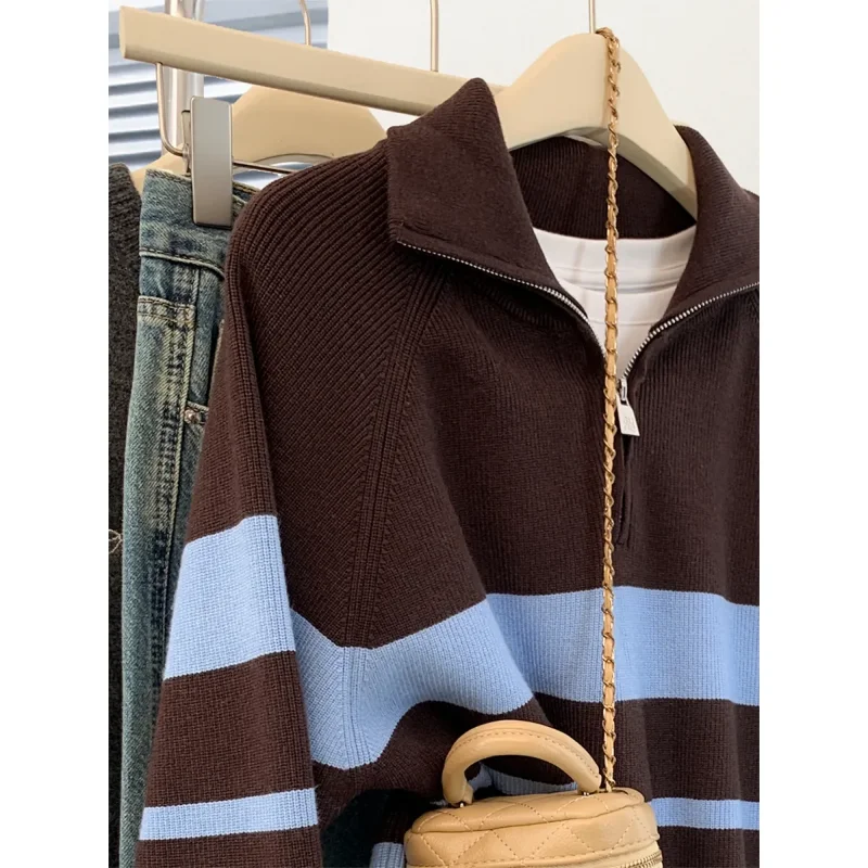Damski sweter z paskami, zapinany na pół-zamek, jesienno-zimowy, nowy styl, luźny krój, odzież wierzchnia, dzianinowy top.