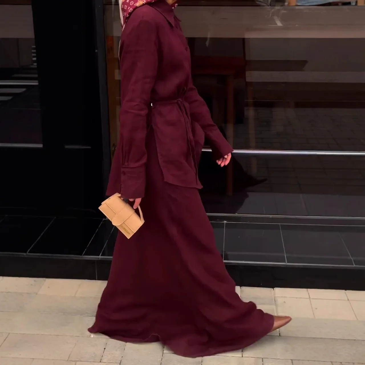 

Новинка осени 2025 года, винно-красное платье с лацканами и длинным рукавом с завязкой на талии, простое темпераментное платье, женское модное элегантное длинное платье