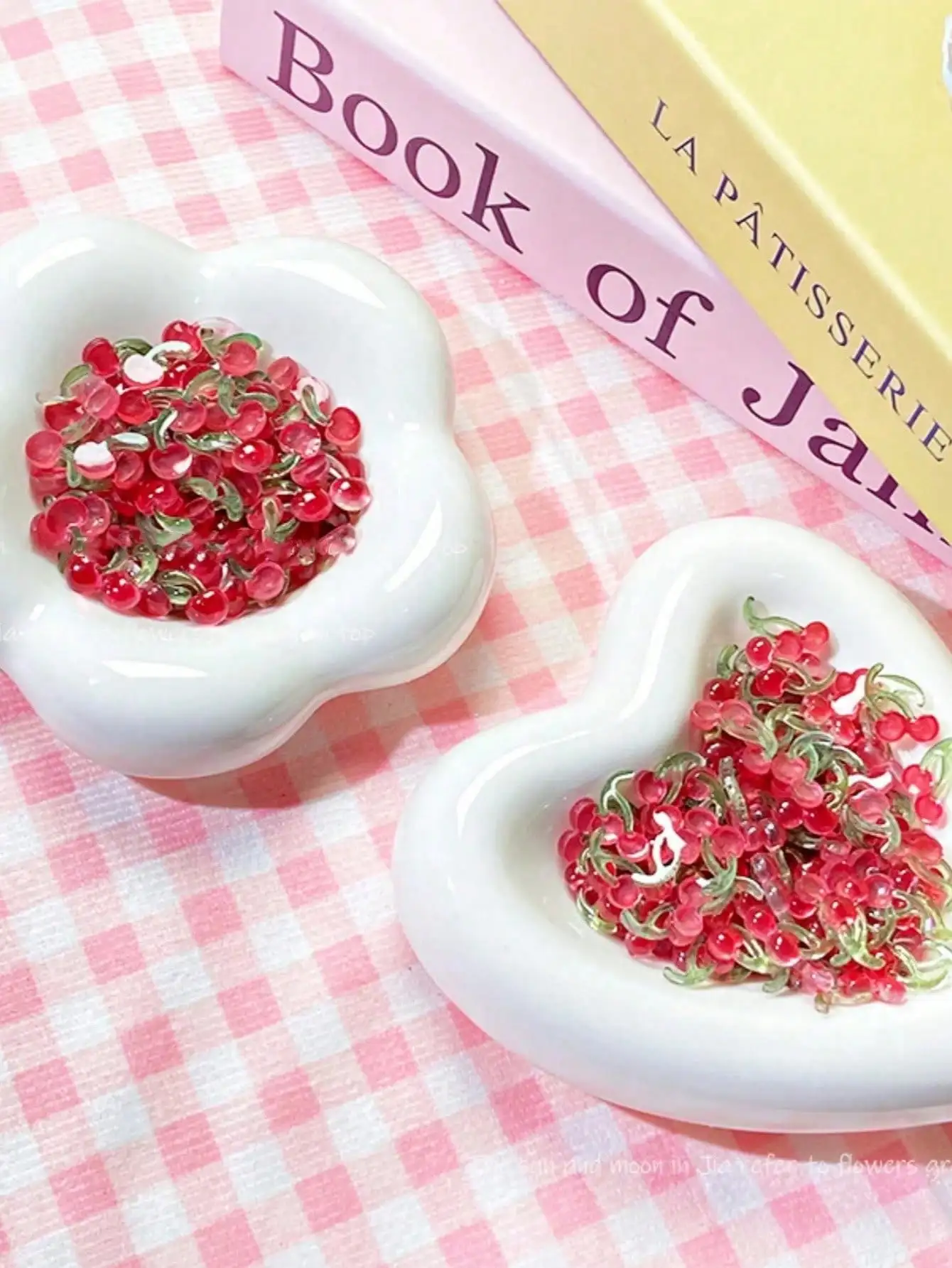 20/40/50/100 PCS Sweet 3D Mini Cherry Nail Art Accessories, DIY Resin Nail Art Accessories, Simple Instagram-style