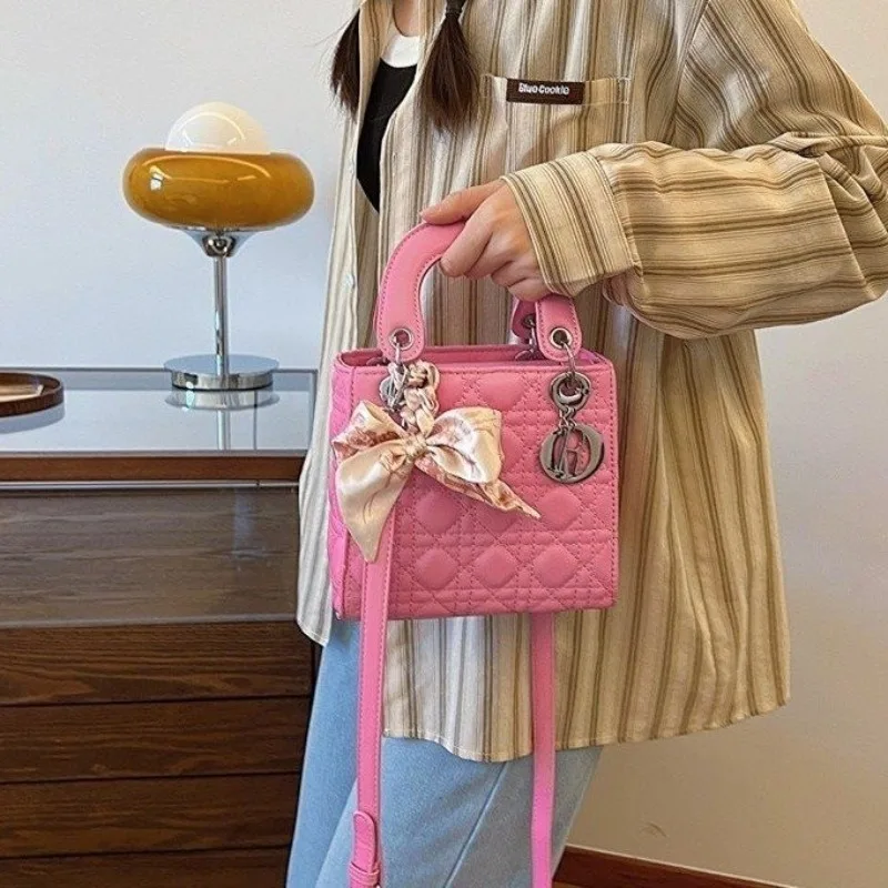 

Fashionable Women Handbag Maillard Underarm Bag Crossbody Purse For Travel And Work Use Popular