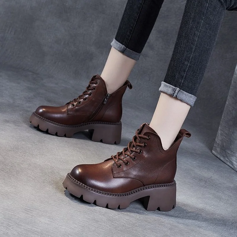 Retro Women & Girls Ankle Boots Winter And Autumn Fashion Female Thick-Soled Soft Leather Shoes Sports Casual Size 35-40