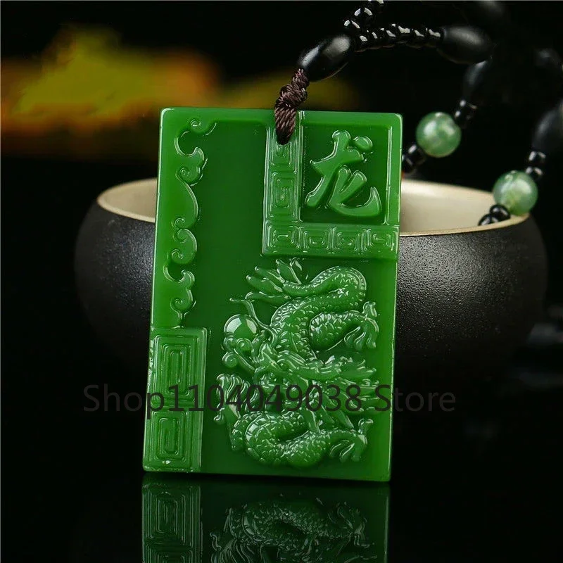 

Natural Green Hand-carved Zodiac Horse Pendant Fashion Boutique Jewelry Men and Women Zodiac Necklace Gift Accessories