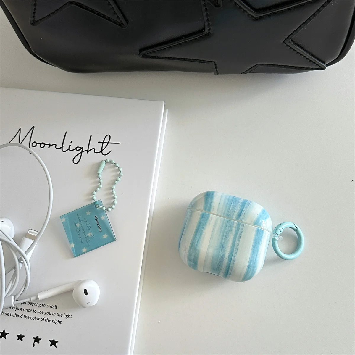 

New Ins Cute Cartoon Blue stripes Earphone Case For airpods 1 2 3 4 pro 2nd Generation case Keychain funda Wireless Cover