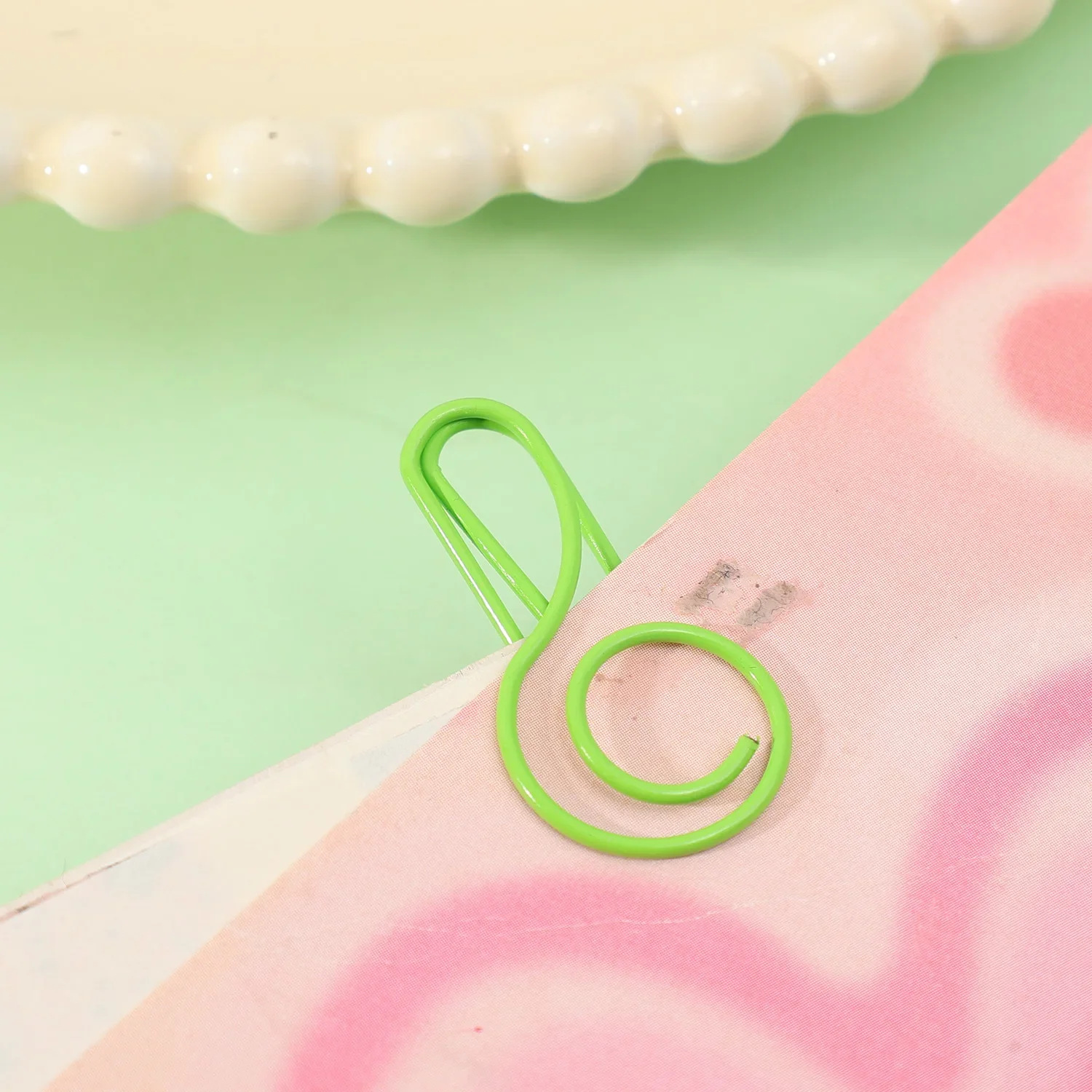 Metal Memo Note Paper Clips Creative Colored Music Bookmark Clip Paperclips For Photo Magazine Books Paper Marking Clamps