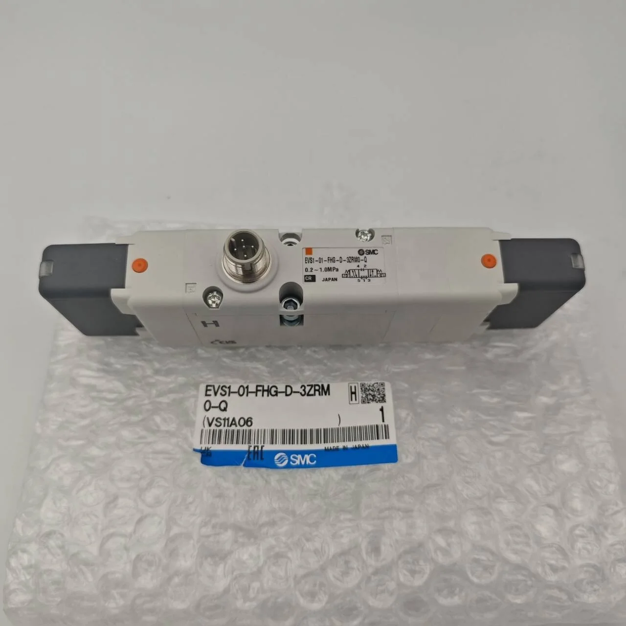 

Оригинальный пневматический электромагнитный клапан SMCQ EVS1-01-FHG-D-3ZRMO-Q Электромагнитный клапан