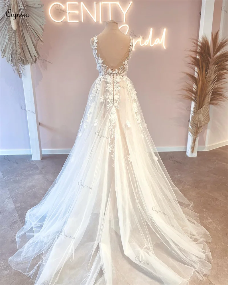 Ciynsia Boho Chic A Line Lace Flowers Wedding Dress V Neck Sexy Bridal Gown Women Beach trouwjurk Backless Ivory Robe De Mariee