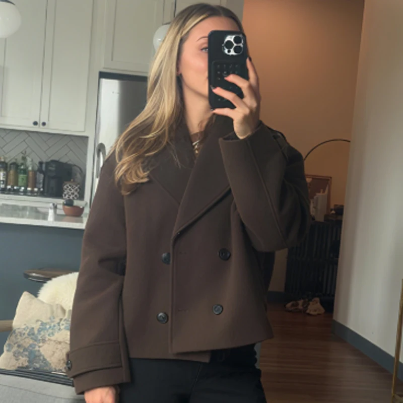 سترة HXAO تويد مقصوصة سترات نسائية لخريف وشتاء 2025 جديدة في المعاطف والسترات البنية مزدوجة الصدر وأكمام طويلة ملابس خارجية #4