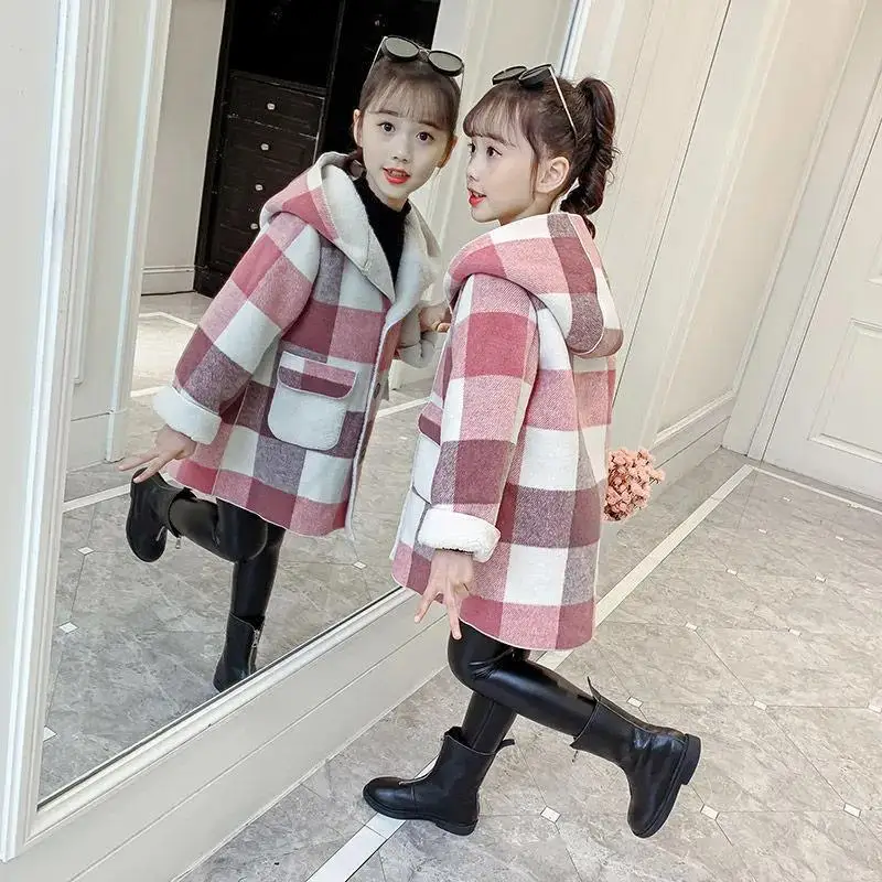 Fashion Girls clothing Jackets Autumn Winter parka Clothes Medium Long coat windbreaker Plaid Thicken Lamb Children Woolen Coats