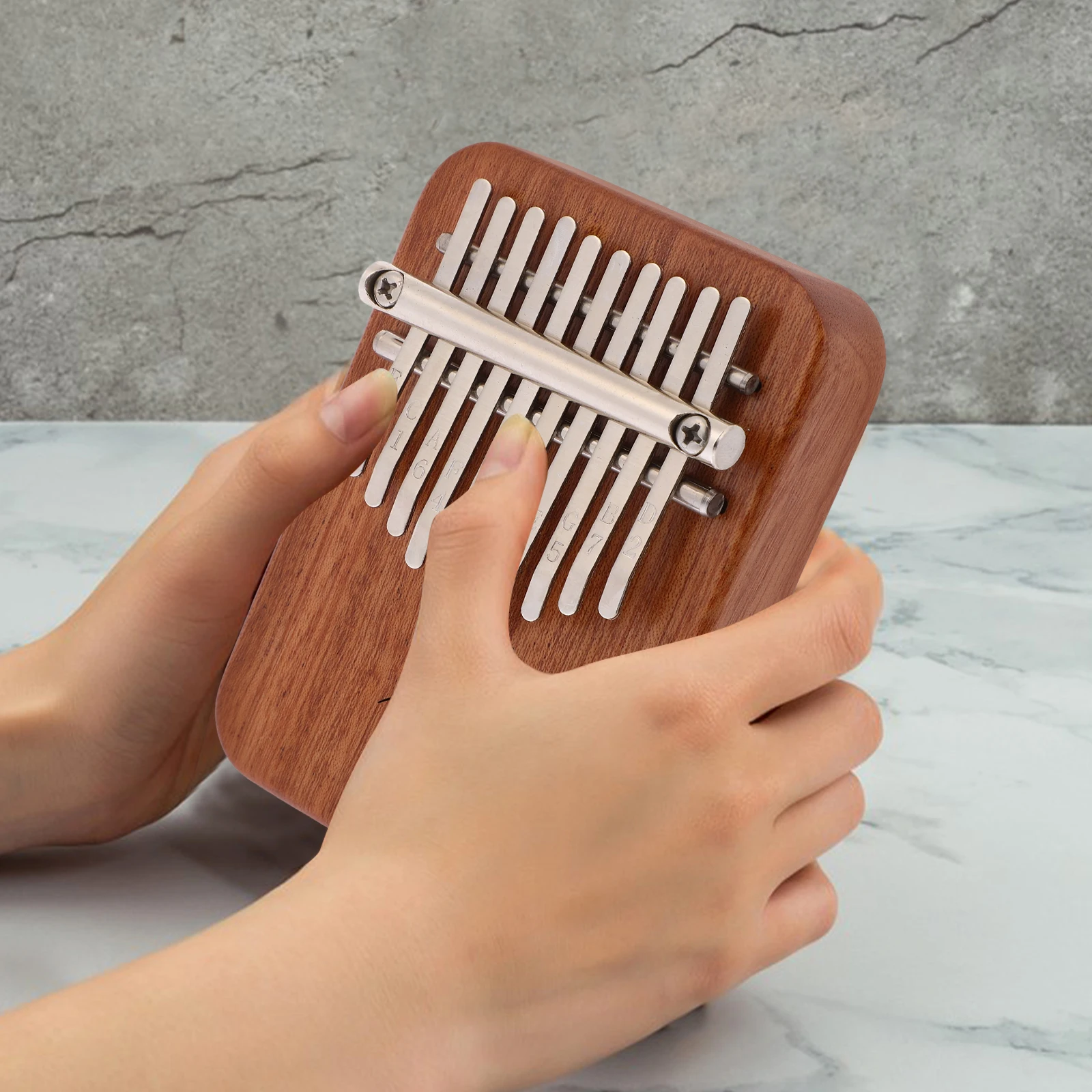 

1Set Mini Kalimba Wood Finger Piano Compact Musical Instrument for Kids Beginners Portable Hand Piano Ethereal Tone Smooth