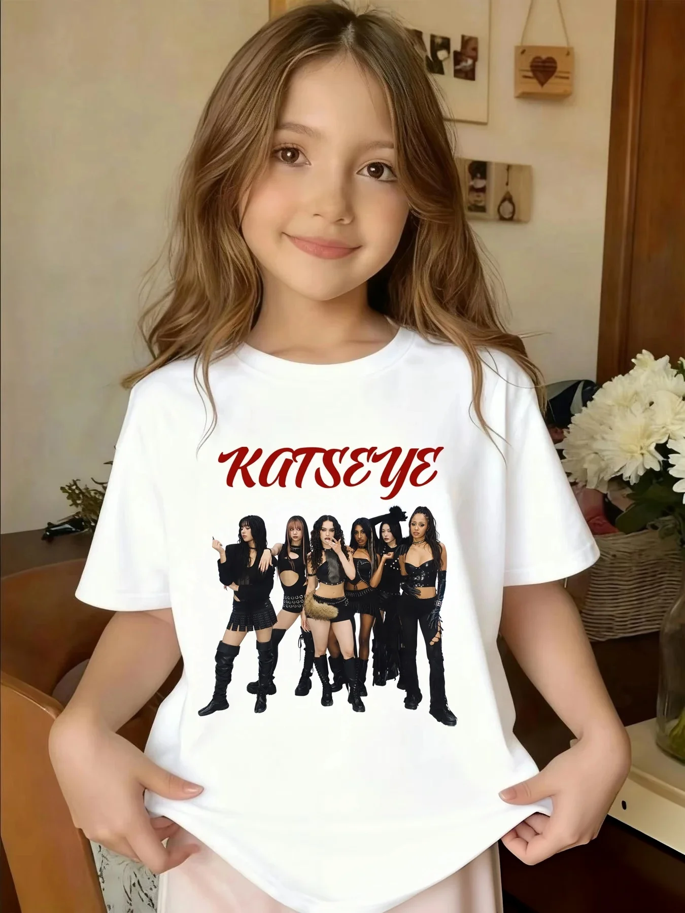Neues 2026 KATSEYE Y2K Süßes Kurzarmshirt für Kinder, Musik-Streetwear-Grafik-Top, atmungsaktive Sommerkleidung für Jungen und Mädchen – Detail 4