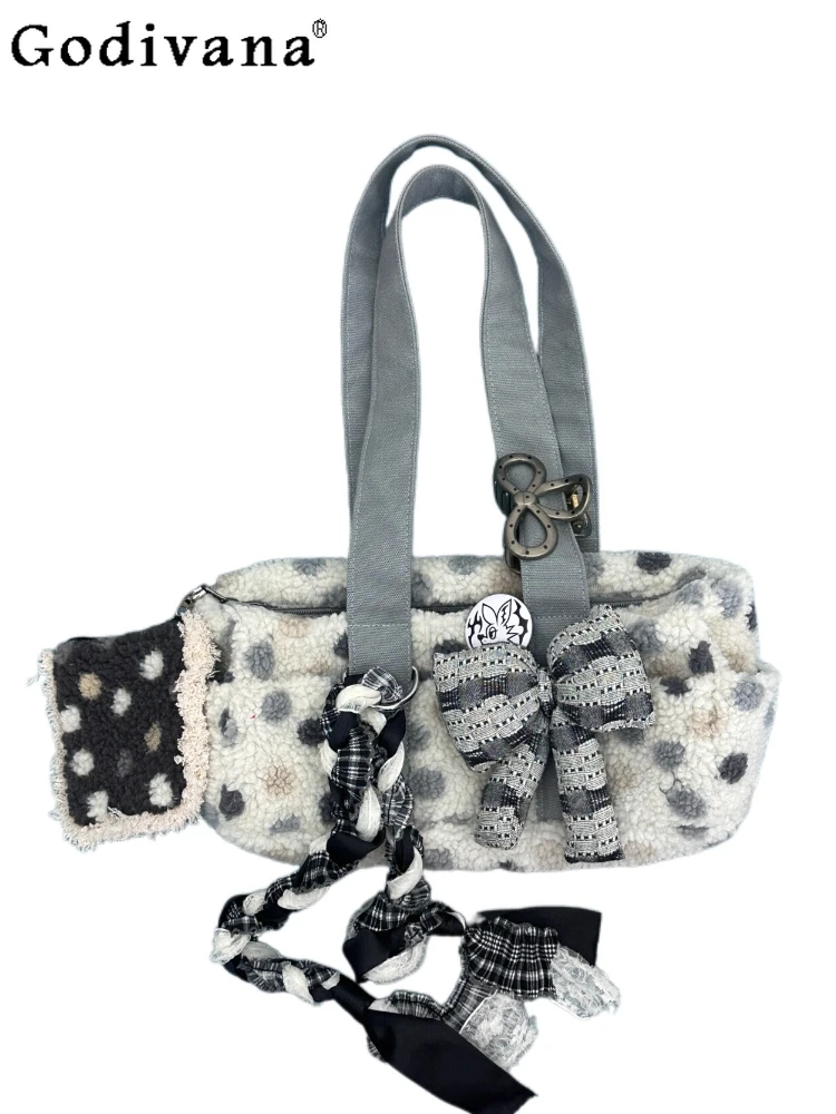 

Осень-зима, новая сумка из овечьей шерсти в горошек, японская оригинальная милая маленькая вместительная серая плюшевая сумка на плечо для женщин