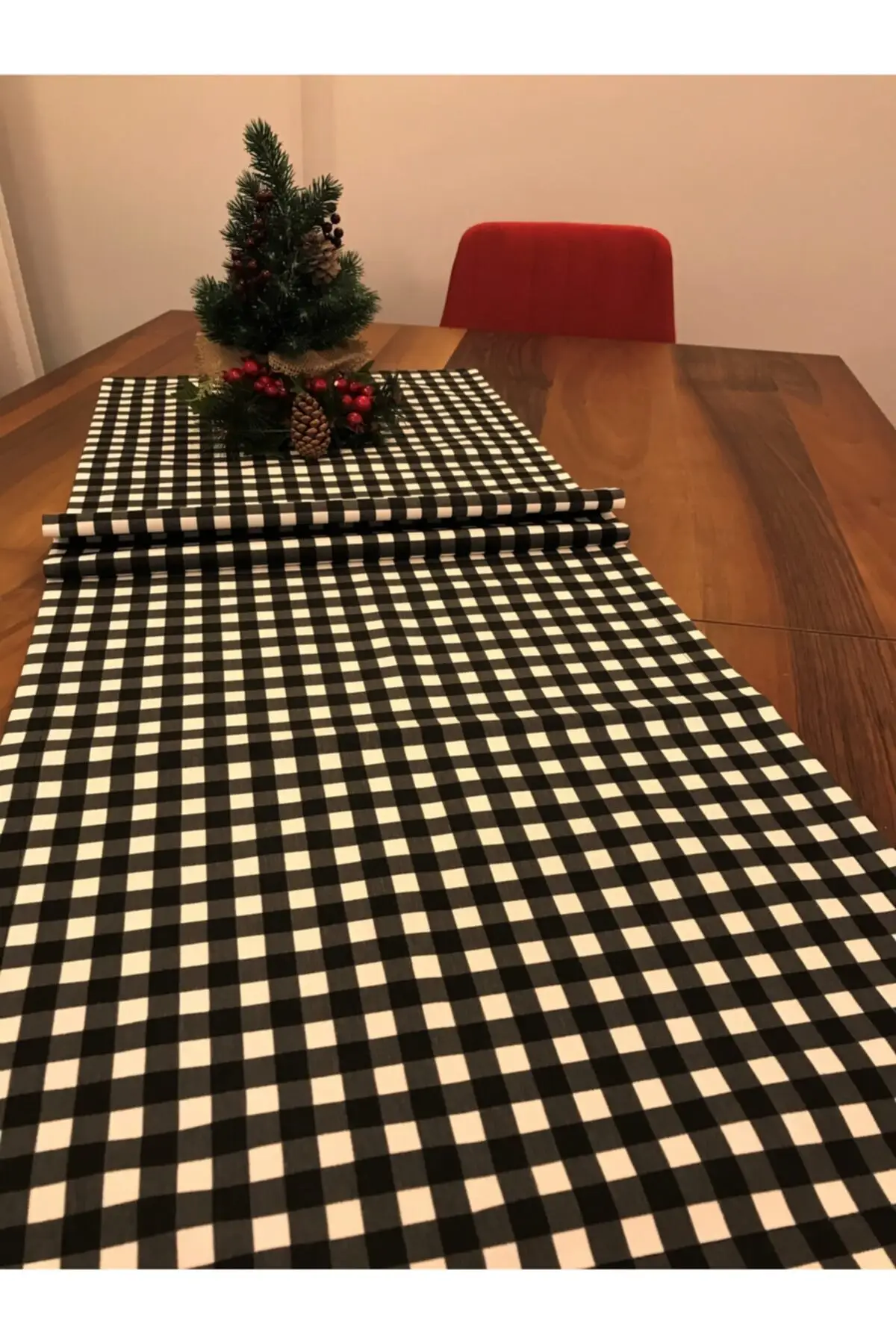 Black and White Gingham Runner Tablecloth. Kitchen, Table Accessory, Plate Base, Dining Room