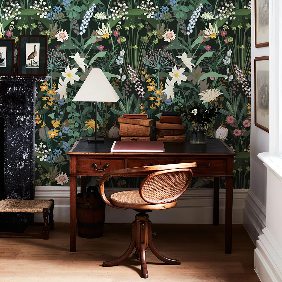 10M Floral Self Adhesive Wallpaper 100% Waterproof Wear Resistant Wall Sticker Removable For Home Decoration WallPaper Sticker