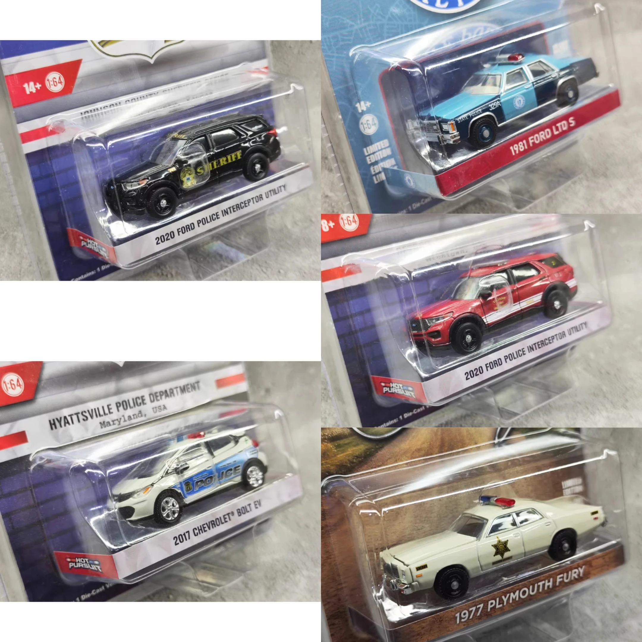 

Diecast M2 Machine 1/64 Scale Police Car Series Ford Dodge Chevrolet Alloy Car Model Collectible Toy Gift Souvenir Display