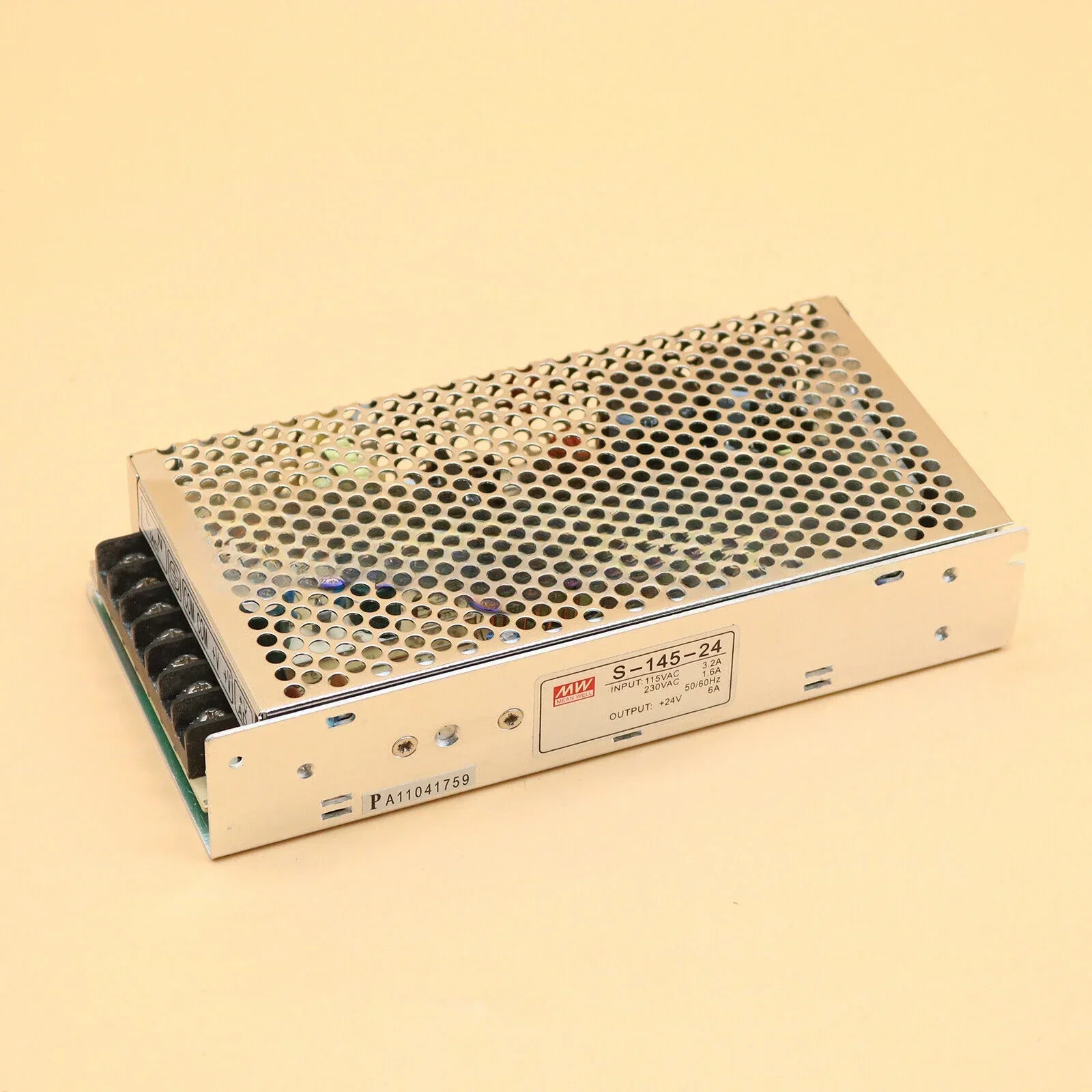1 PC Nuovo MEAN WELL S-145-24 DC24V 6A Alimentatore Switching SPEDIZIONE VELOCE