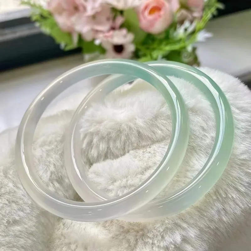 

Certified natural chalcedony jade Green white gradient bracelet Thin round bar