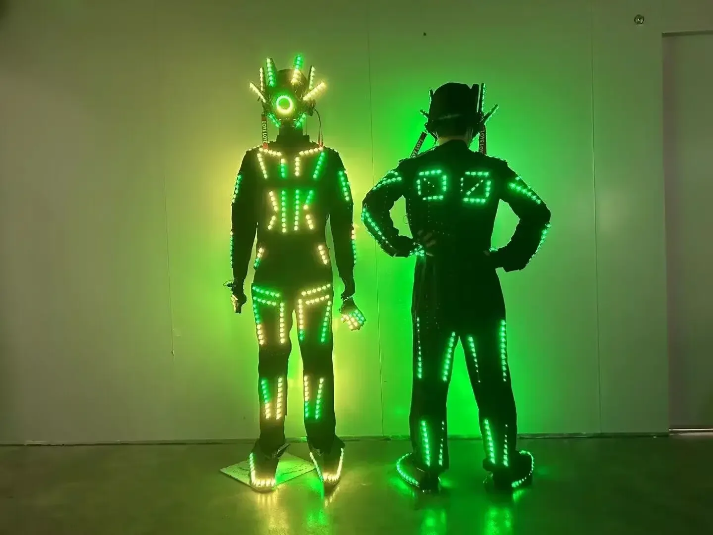 JAZZ Multi Colors Smart Pixels LED Robot Suit Costume Halloween Rave Festival LED Lights Luminous Jacket Stage Dance Performance