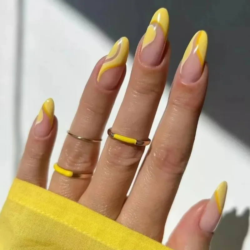 YTYIN اضغط على الأظافر على شكل اللوز الأظافر المزيفة المصنوعة يدويًا بتصميم حلو وطازج للفتيات مع أداة مانيكير مريحة في الارتداء #4