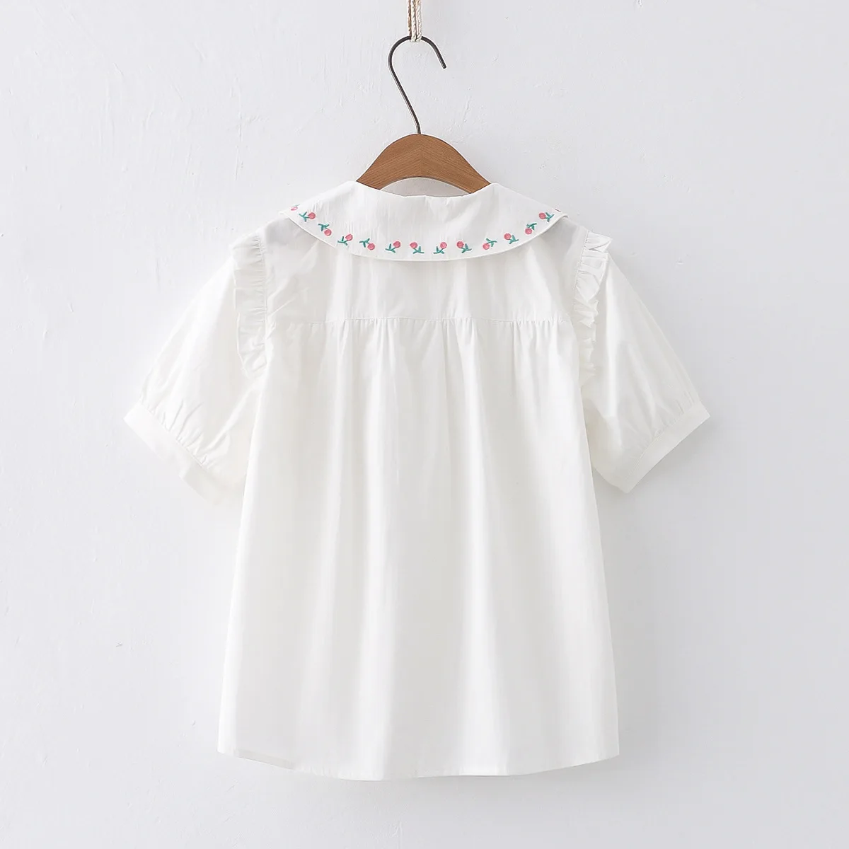 Autumn New Women Cotton White Shirts Floral Embroidered Short Sleeve Peter Pan Collar Loose Blouse Tops New Spring T36314JC