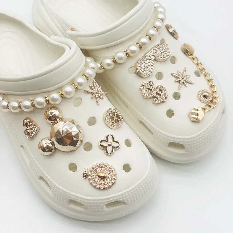 Новинка, хит продаж, 1 комплект, милые очки с черным медведем, аксессуары для обуви, комплект подвесок для обуви для девочек и мальчиков, детская женская обувь, украшение, подвеска