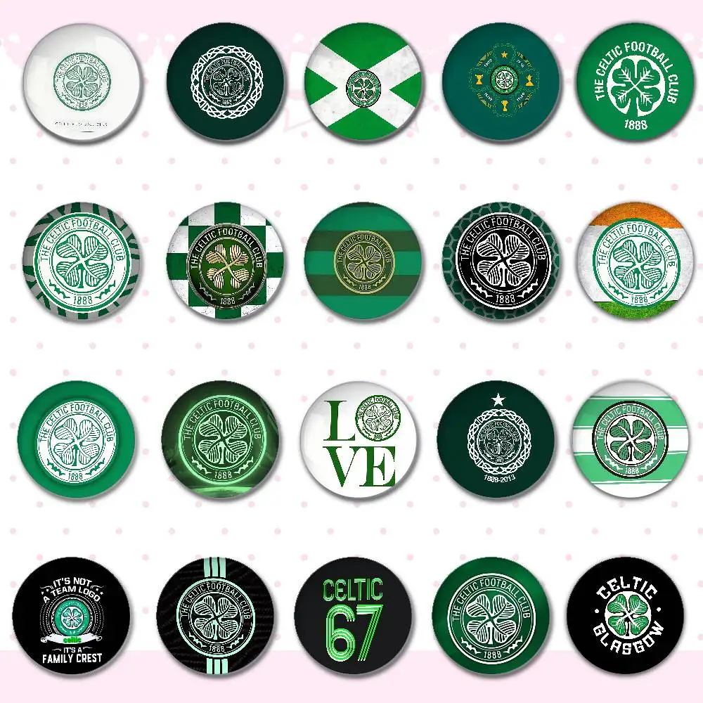 C-CelticS كول F-FC شارات بروش مستدير لطيف الكرتون المعبود تأثيري شارات DIY بها بنفسك على ظهره الملابس دبابيس المجوهرات