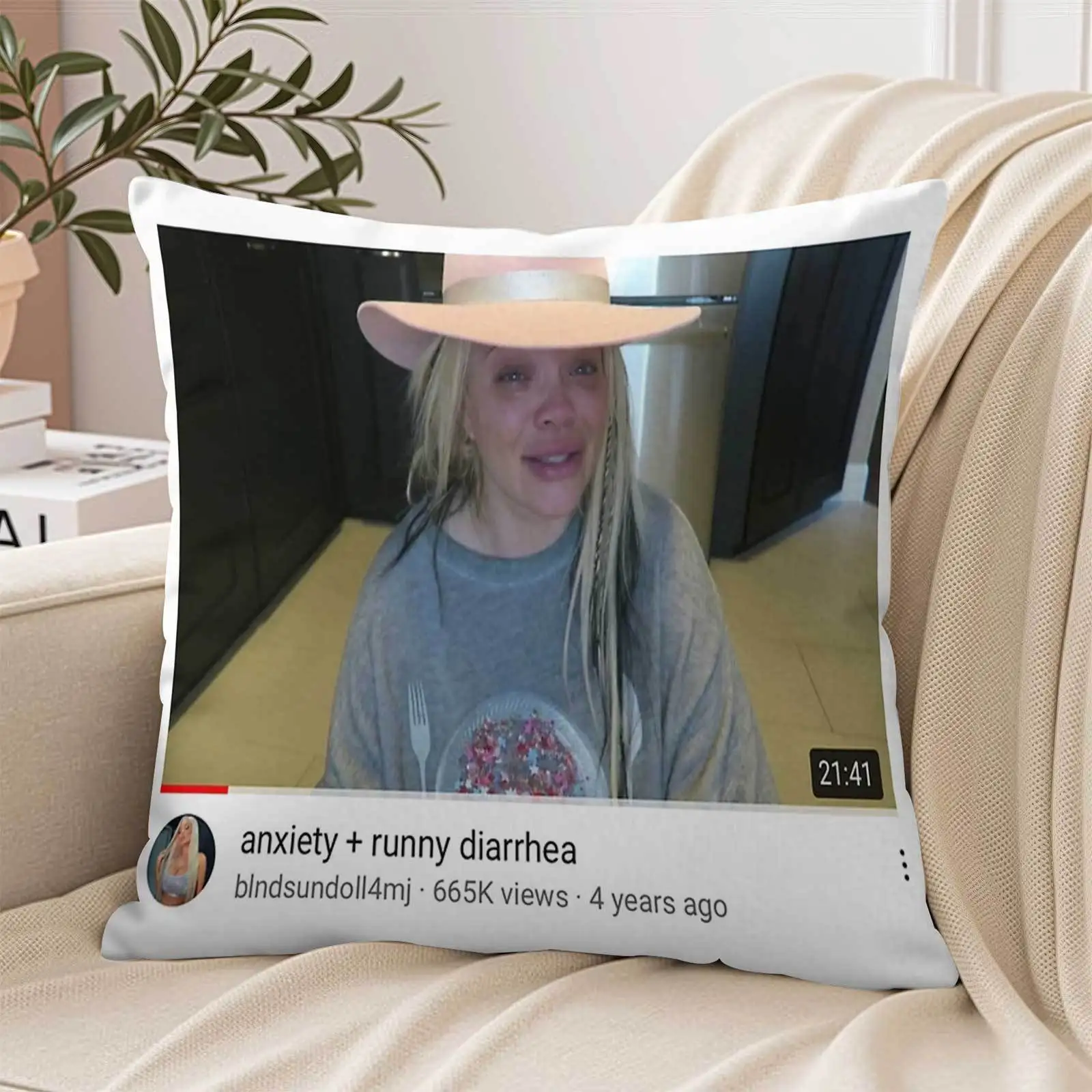 Customize 1pc Trisha Paytas Anxiety Runny Diarrhea Printed Square Throw Pillow Covers, Double-Sided Printing, Suitable for Bedro