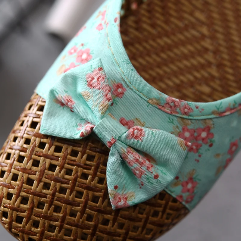2023 New Minimalist Home Women's Sandals Couple Beach Hemp Rope Sandals Straw Slippers Two Straw Strap Shoes