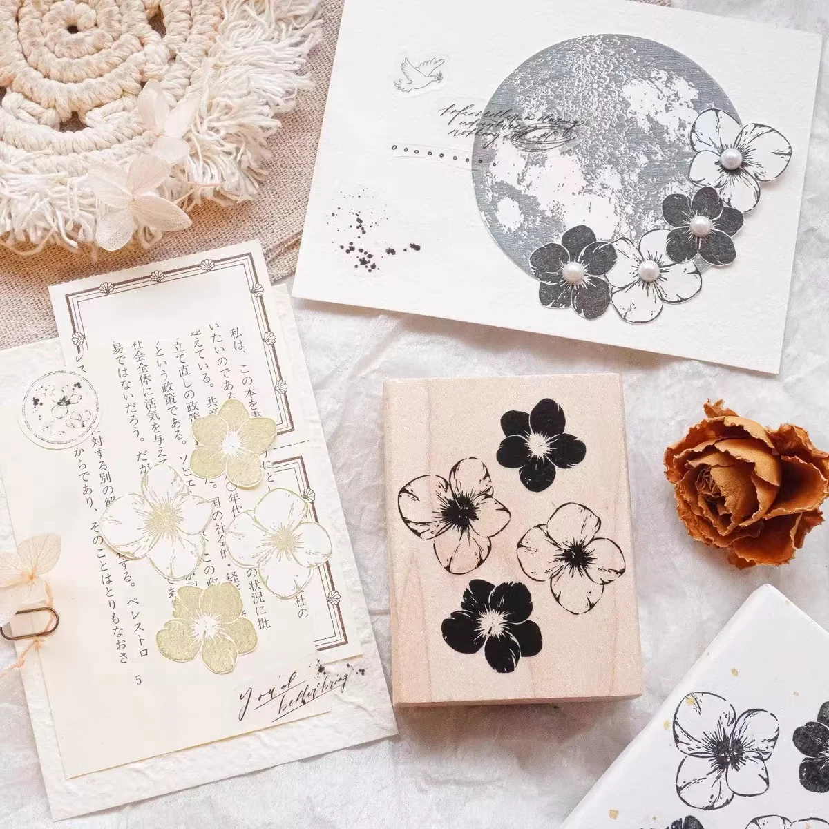 Vintage Jennyyuanzi Floral Phase of The Moon Wooden Rubber Stamp for DIY Scrapbooking Photo Album Card Making