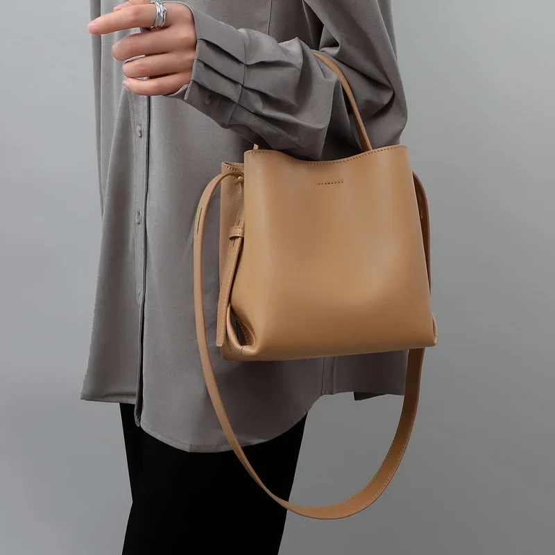 Luxury Designer Bucket Bag Genuine Leather Crossbody Shoulder Bags for Women Sling Purses and Handbags Female Tote Bag Bolsa