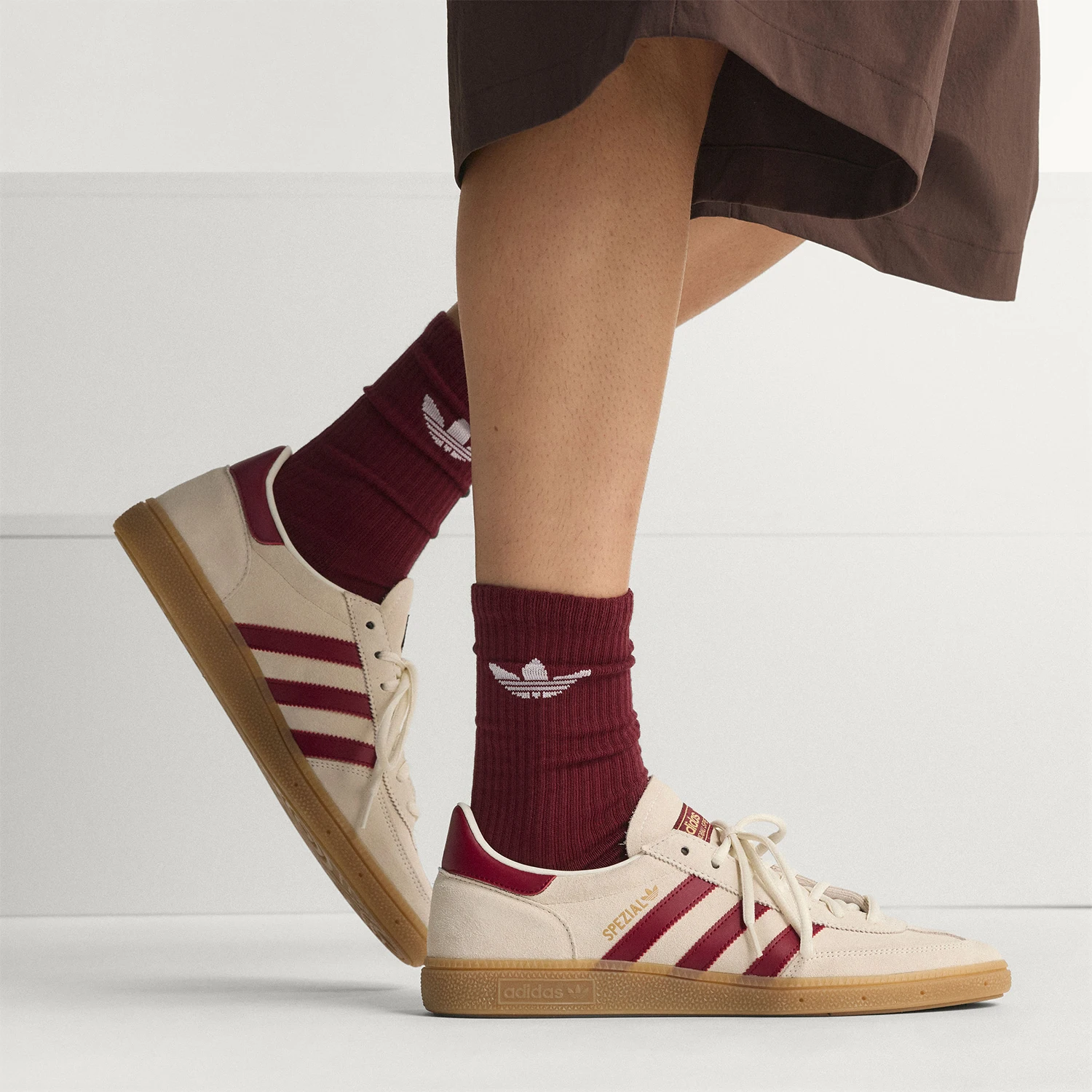 Adidas genuine clover men's thin soled retro casual lightweight board shoes HP3672