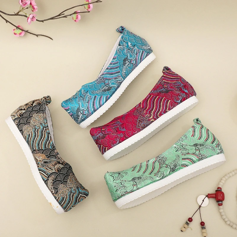 2026 Women's Multi-Color Chinese Pattern Hanfu Shoes Flat Cloth Shoes Traditional Cosplay Performance Stage Shoes Q-800