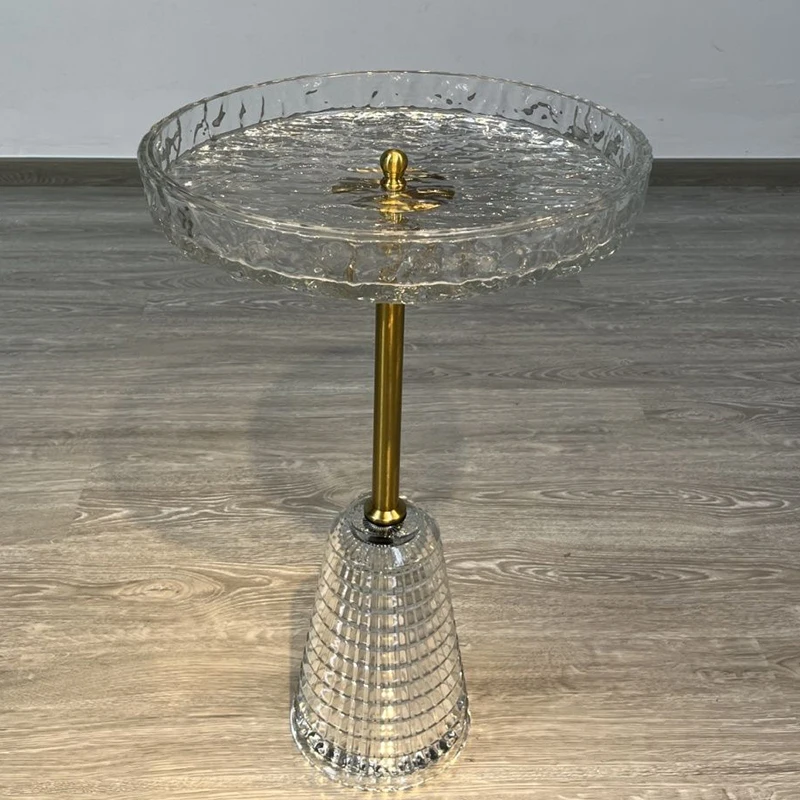 Tavolini nordici Soggiorno moderno Tavolo rotondo Mobili per la casa di lusso Tavolo da tè Accessori portatili Tavolini di design